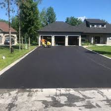 Best Custom Driveway Design  in Oronoque, CT